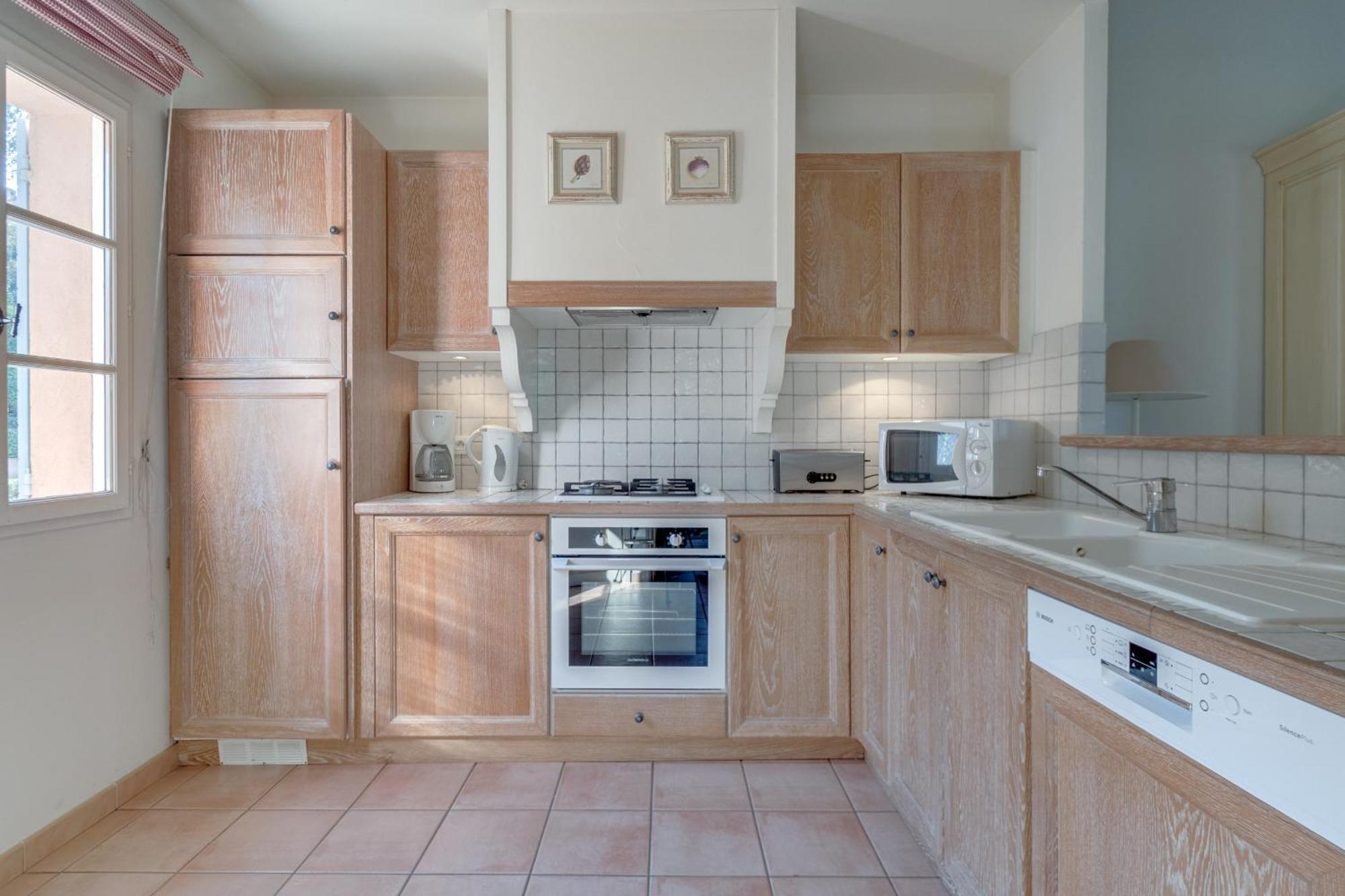 Les Appartements Et Maisons Du Domaine De Saint Endreol Golf & Spa Resort La Motte Eksteriør bilde