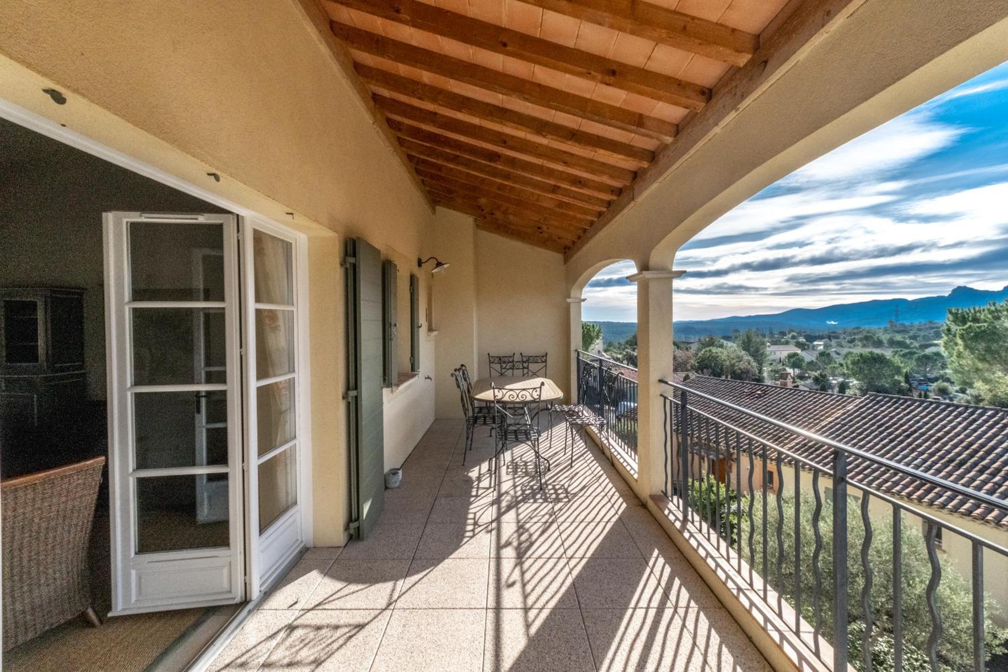 Les Appartements Et Maisons Du Domaine De Saint Endreol Golf & Spa Resort La Motte Eksteriør bilde